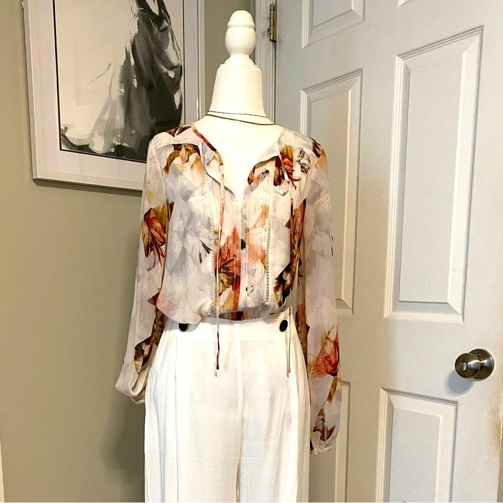 WHBM cut out long sleeve top
